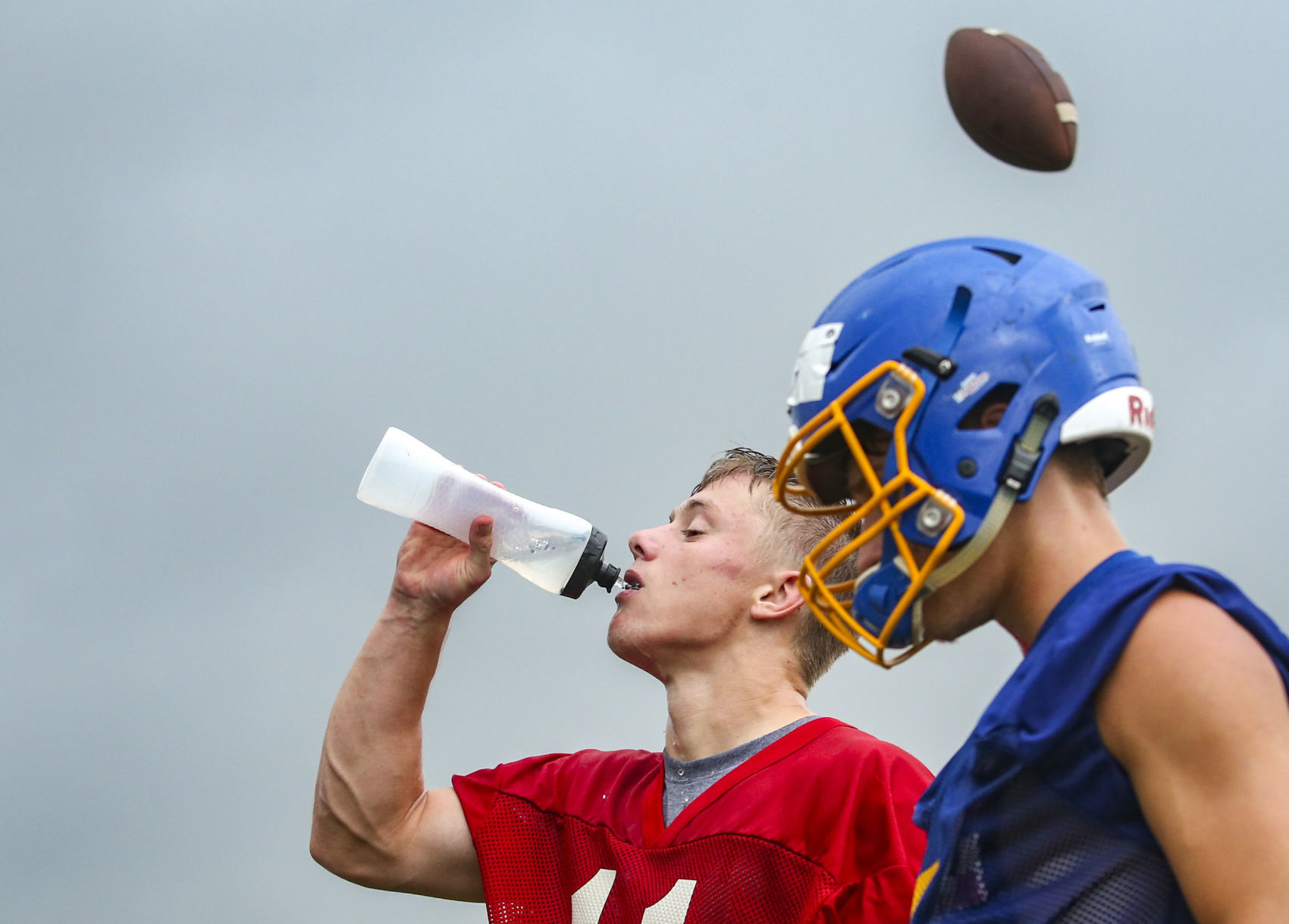 081219-qct-spt-football-practice-010